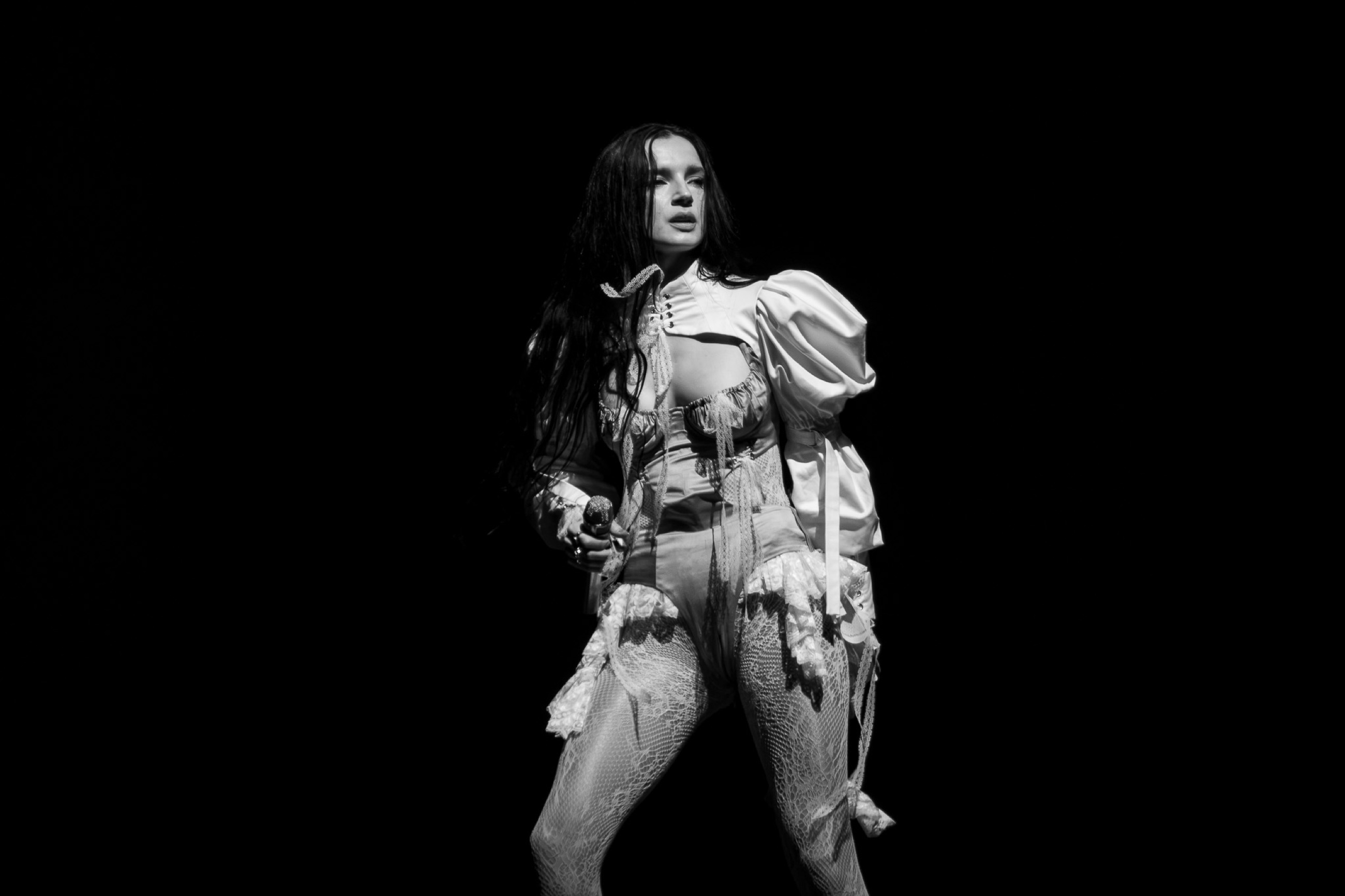 Monochrome concert portrait of Poppy