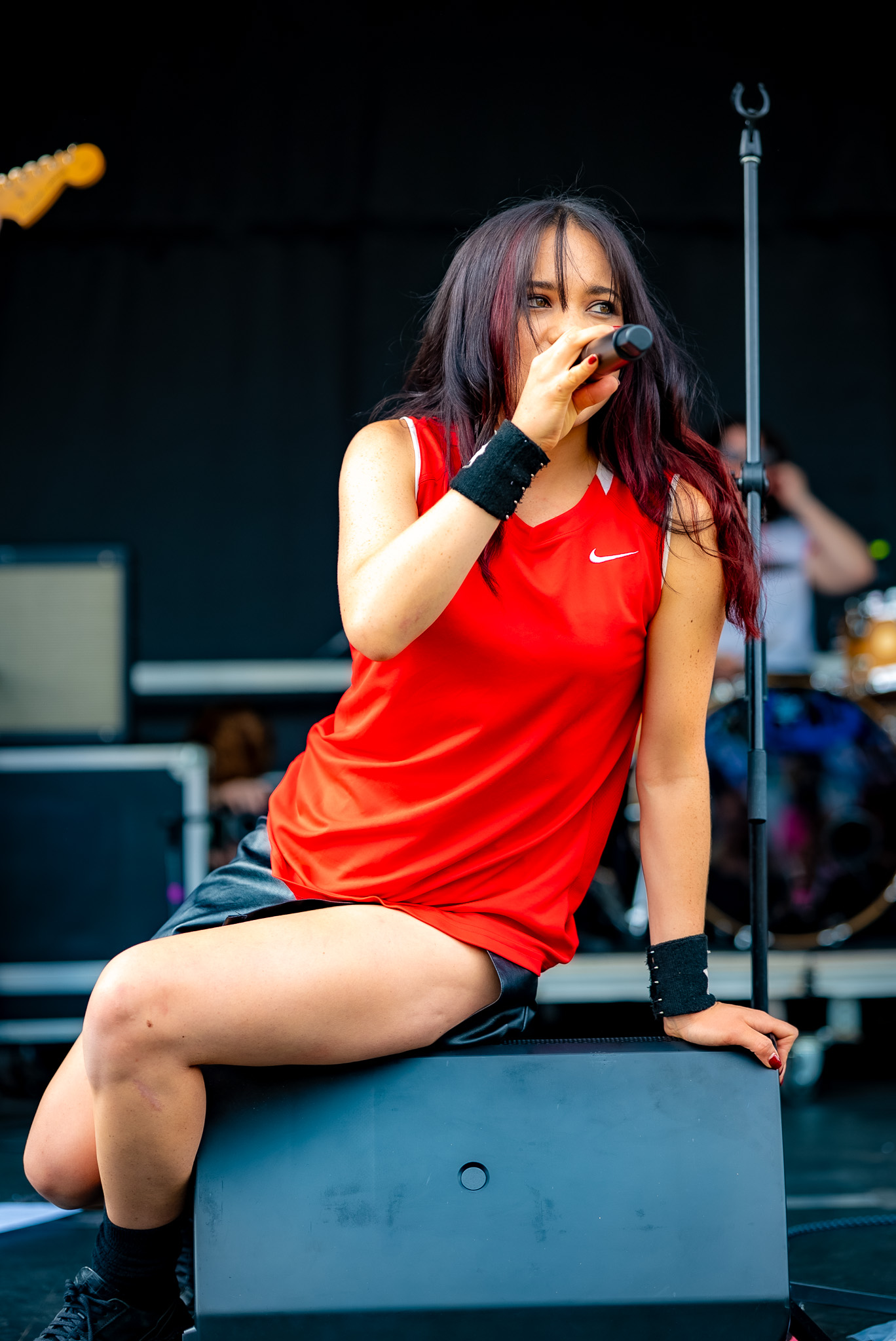 Juliet Daniel performing live